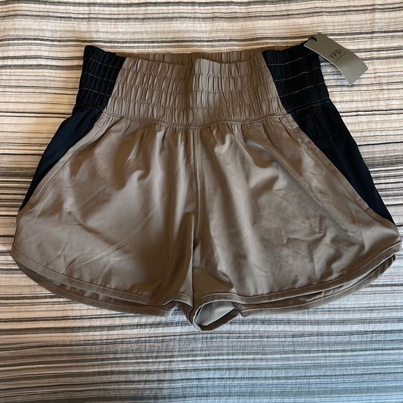 Black and Beige Abercrombie Athletic Shorts - Picture 1 of 1